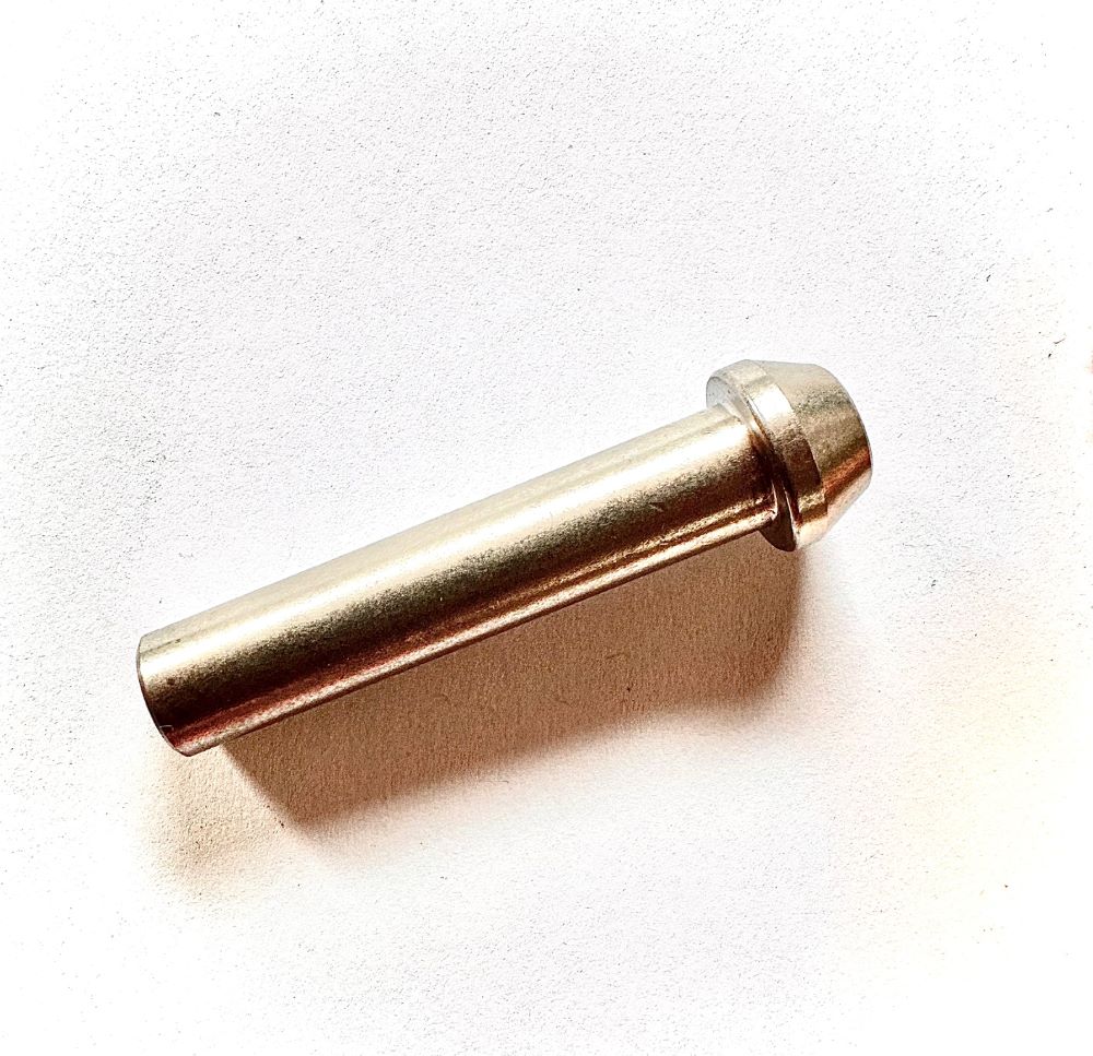 Shock Bolt 8mm x 38mm