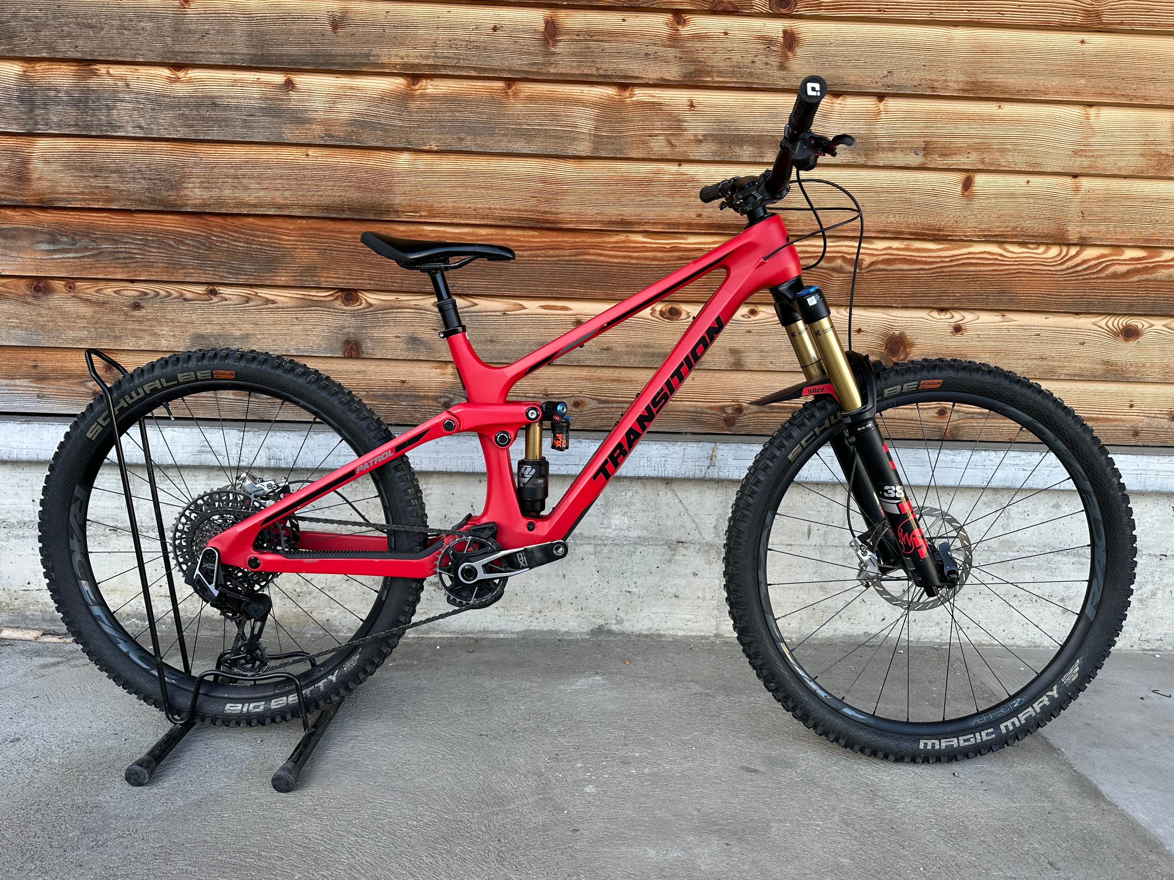 Patrol Large carbon XO AXS Ex Demo